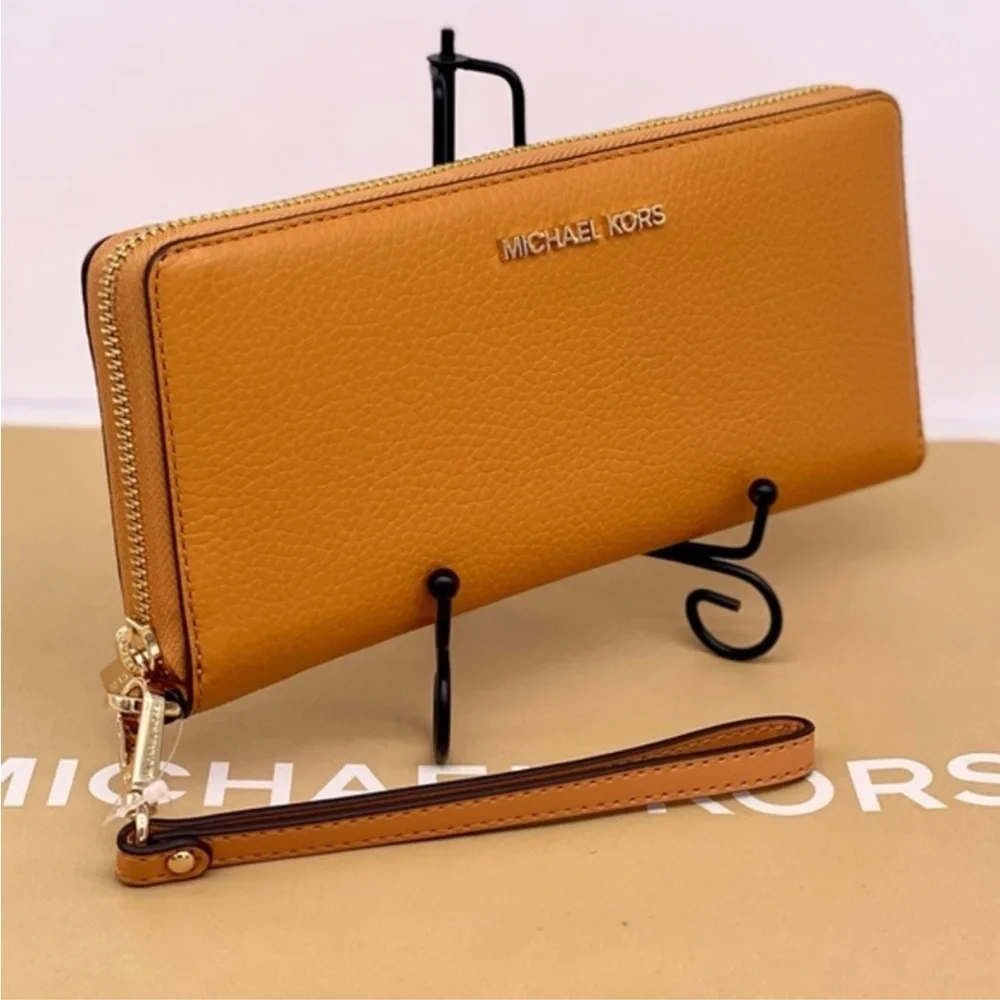 Michael Kors Large Continental Wallet Wristlet Cider